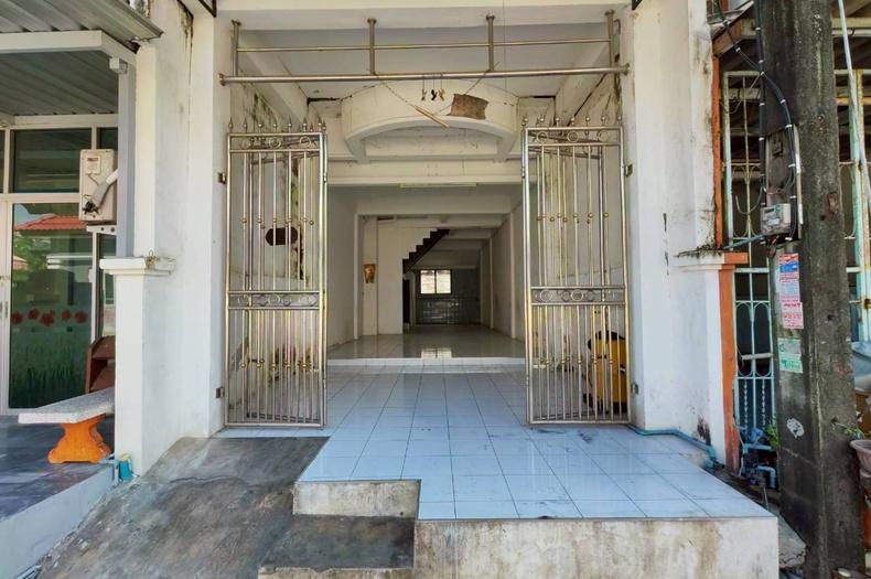 ขาย/เช่า ทาวน์โฮม เนื้อที่ 16 ตร.ว. หมู่บ้านฉัตรณรงค์วิลล่า 5, ใกล้ตลาดชัชวาล ถนนลำลูกกา(คลอง7) ตำบลบึงคำพร้อย อำเภอลำลูกกา ปทุมธานี 4