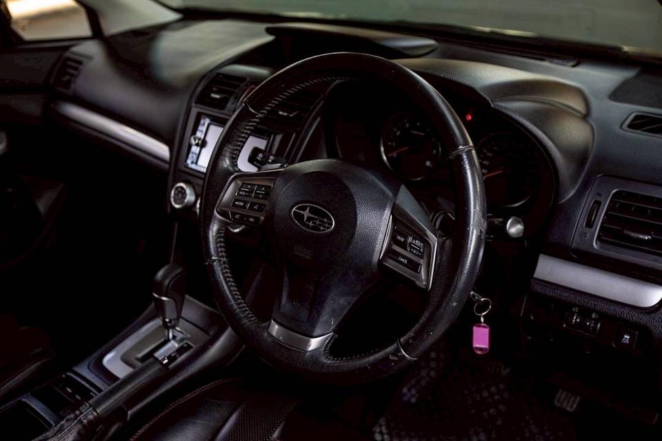 Subaru Xv 2.0 Sti แท้โรงงานทั้งคัน สีดำ ปี 2016 มือเดียว 17