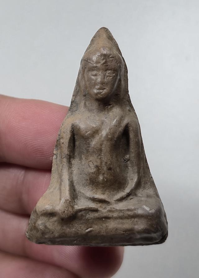 พระกำแพงอู่ทอง องค์ละ 50 ค่ะ (รหัส021)