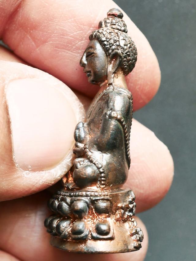 พระกริ่งทิ้งทวน หลวงพ่อคูณ วัดบ้านไร่ ปี 2536...เก่า เดิมๆ รูปที่ 8