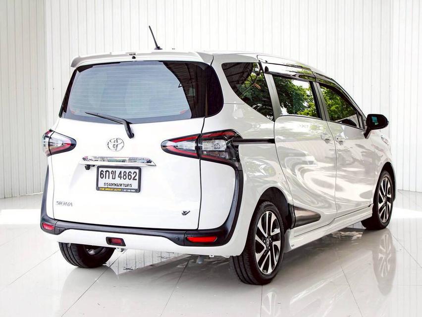 ขาย Toyota Sienta 1.5V ปี17