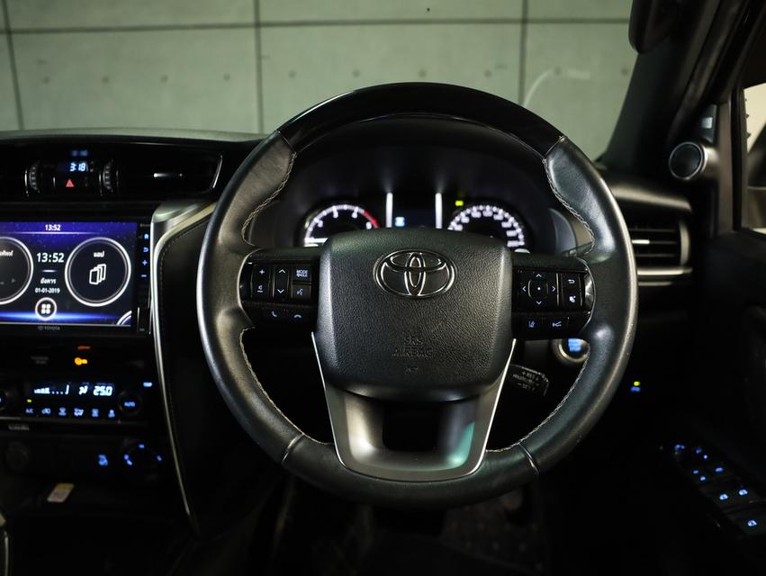 2021 Toyota FORTUNER 2.8 (ปี 15-25) Legender 4WD SUV AT รูปที่ 7