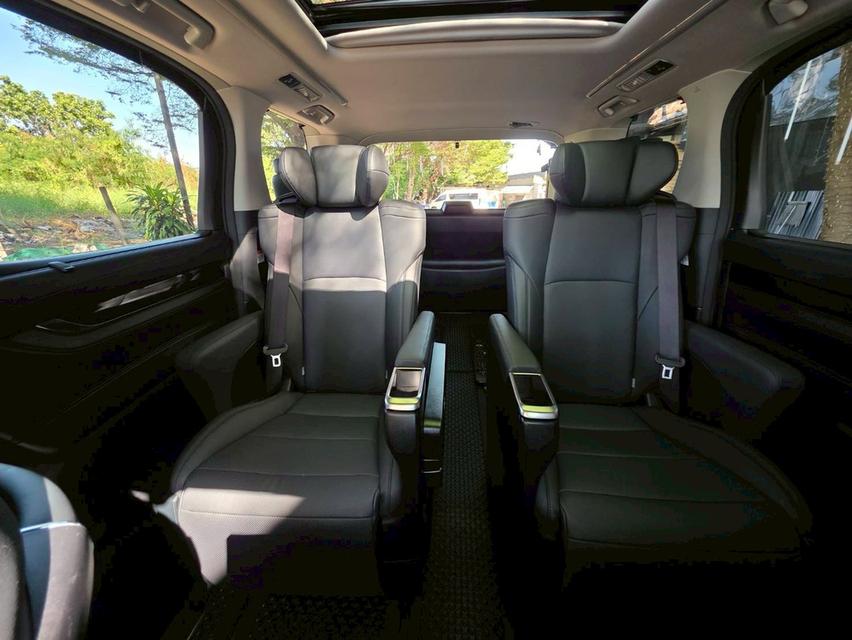 Toyota ALPHARD 2.5SC PACKAGE สีดำ ปี 2022 ไมล์ 10,000 กม. 13