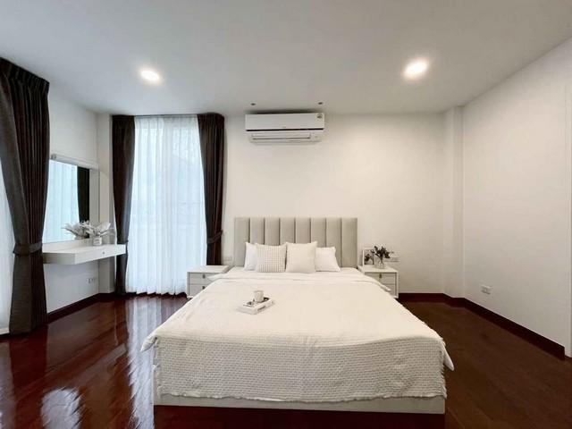 ให้เช่า บ้าน ห้วยขวาง ลาดพร้าว รัชดา ถนนประชาอุทิศ ซอยประชาอุทิศ19 เทียนร่วมมิตร ประชาราษฎร์บำเพ็ญ พร้อมอยู่ ใกล้MRTห้วยขวาง รร.นานาชาติ KIS KPIS 11