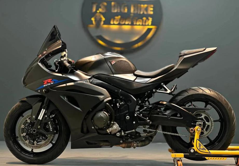 Suzuki GSX R1000 ขายถูก