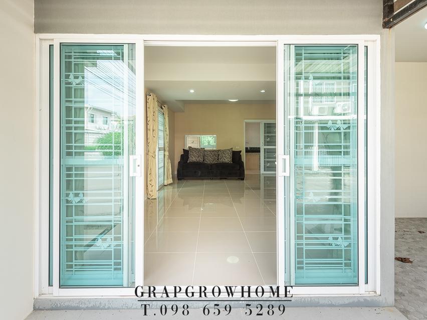 ขาย / ให้เช่า เดอะ คัลเลอร์ส เลชเชอร์ บางนา กม.8 ทาวน์โฮม 2 ชั้นสไตล์บ้านแฝด บ้านใหม่ 4 ห้องนอน ใกล้เมกะบางนาเพียง 5 นาที 6