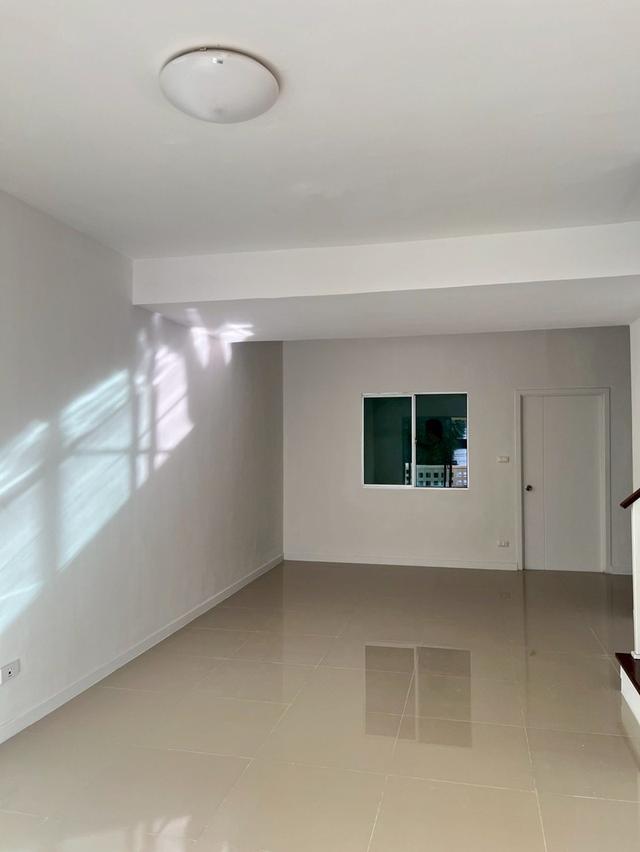 บ้านมือสองทาวน์โฮม โครงการบ้านพฤกษา85 หนามแดง-ศรีนครินทร์ 18