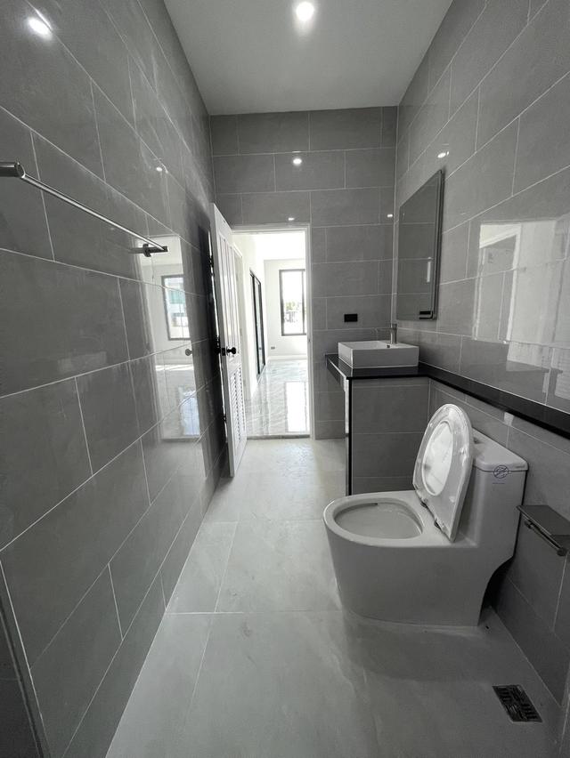 🏠✨ขายบ้านเดี่ยวสองชั้น บ้านเปล่า นอกโครงการ เดินทางสะดวก ทักเลย! 18