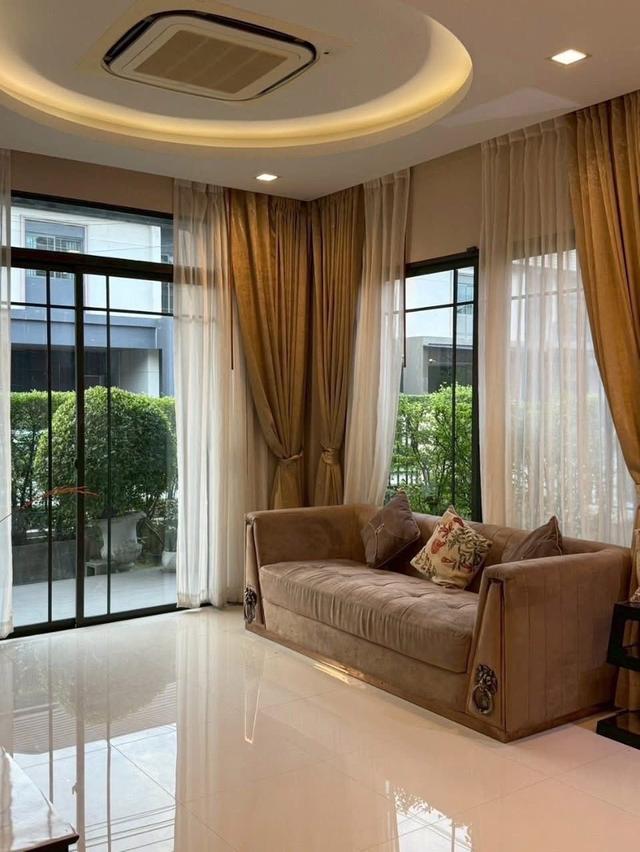 U1412 ให้เช่าบ้านเดี่ยว 2 ชั้น หมู่บ้านบางกอก บูเลอวาร์ด แจ้งวัฒนะ 2 Bangkok Boulevard Chaengwattana 2 บ้านพร้อมเฟอร์ครบ ทำเลดีเดินทางสะดวกเข้าออกได้ห 10