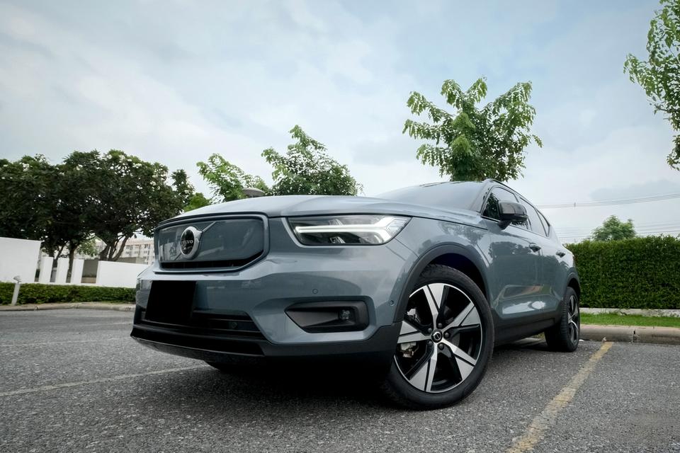 Volvo XC40 ไฟฟ้าล้วน EV twin motors มอเตอร์คู่ ปี 2022  1