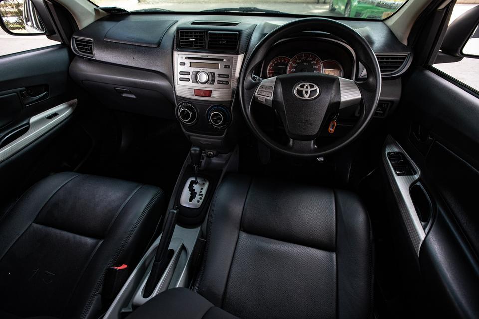 Toyota Avenza 1.5S ปี 2013 รุ่นท๊อปสุด สีขาว มือเดียวป้ายแดง 13