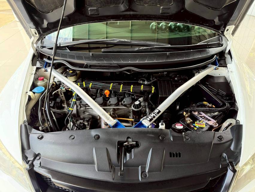 HONDA CIVIC FD 1.8 E 2011  13