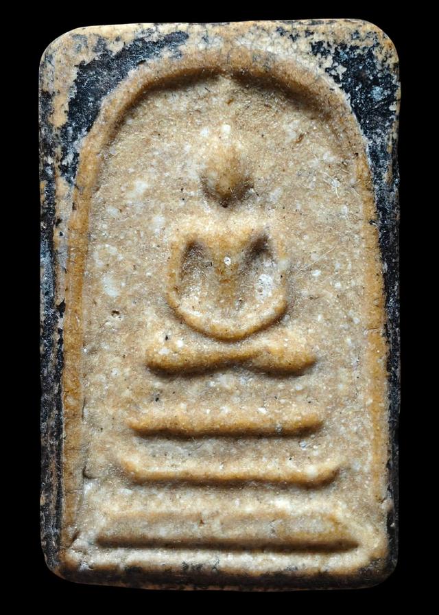 เปิดให้เช่าบูชาพระสมเด็จสนใจทักครับ