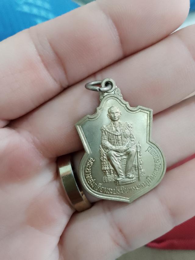 เหรียญนายหลวงนั่งบัลลังก์ 6