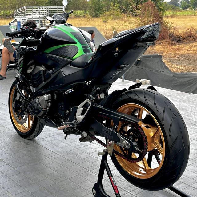 Kawasaki z 800 2013,14,15 รูปที่ 13