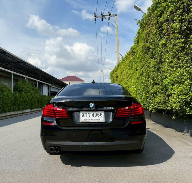 BMW 528i M Sport LCi ปี 15 สีดำ สวยสุดในรุ่น ใช้น้อย 2