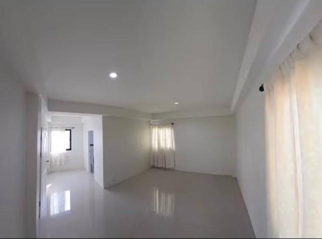 ให้เช่าบ้านเดี่ยว 2.5 ชั้น ทรงนอร์ดิก 3 ห้องนอน 4 ห้องน้ำ นวมินทร์ 24 ทำออฟฟิสใด้ 4