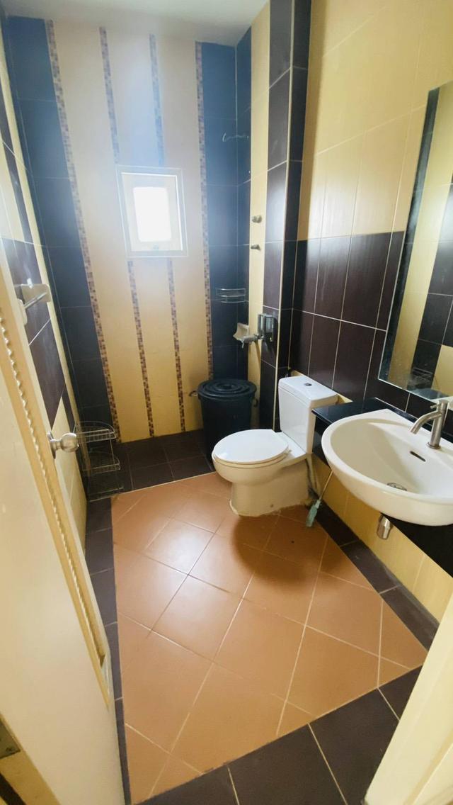 ขาย / เช่าบ้านเดี่ยว ตามสภาพ ชั้นเดียวใกล้สุขุมวิท ขนาด 58 ตร.วา 3 นอน 2 น้ำ ทำเลดีเดินทางสะดวก ( เลี้ยงสัตว์พันธุ์เล็กได้ ) 11