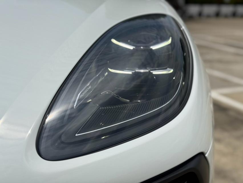 PORSCHE MACAN ปี 2022 ออกศูนย์ AAS รูปย่อยที่ 4
