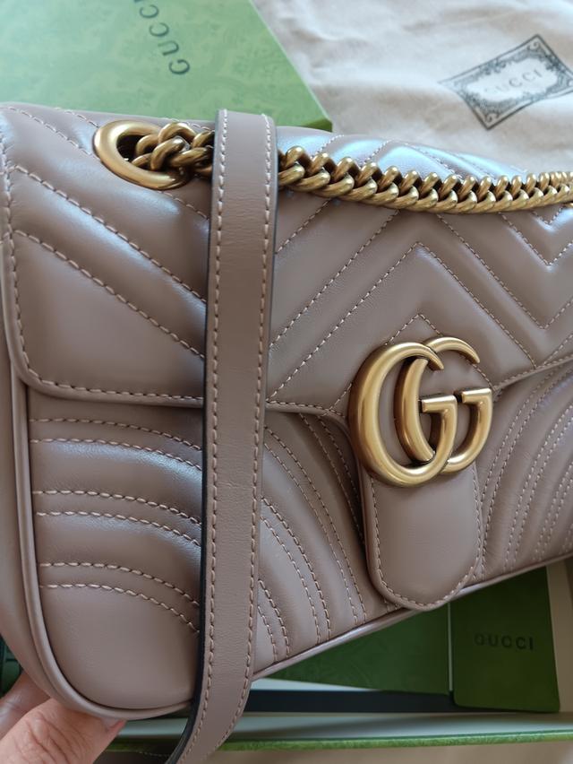 กระเป๋า Gucci Marmont 26 สีเบจ 5