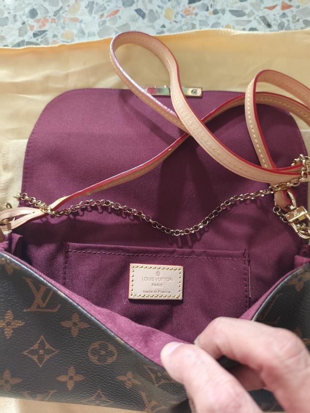 กระเป๋า louis vuitton