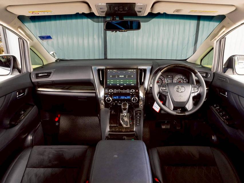 Toyota Vellfire 2.4ZG Edition ปีจด 2016 8