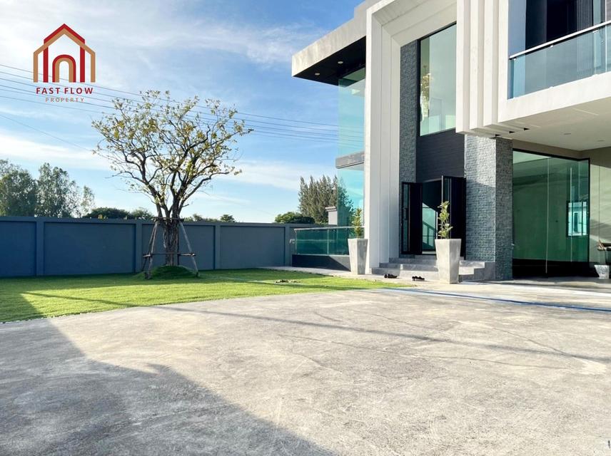 ขาย บ้านเดี่ยว ใกล้เซ็นทรัลนครปฐม ติดถนนสาธารณะ 2 ด้าน บ้านเลขที่สวย พร้อมอยู่ ไม่เคยพักอาศัย วัสดุอย่างดี ถนนยิงเป้าใต้ ซอยตรงข้าม สวนราชพฤกษ์เอราวัณ 19