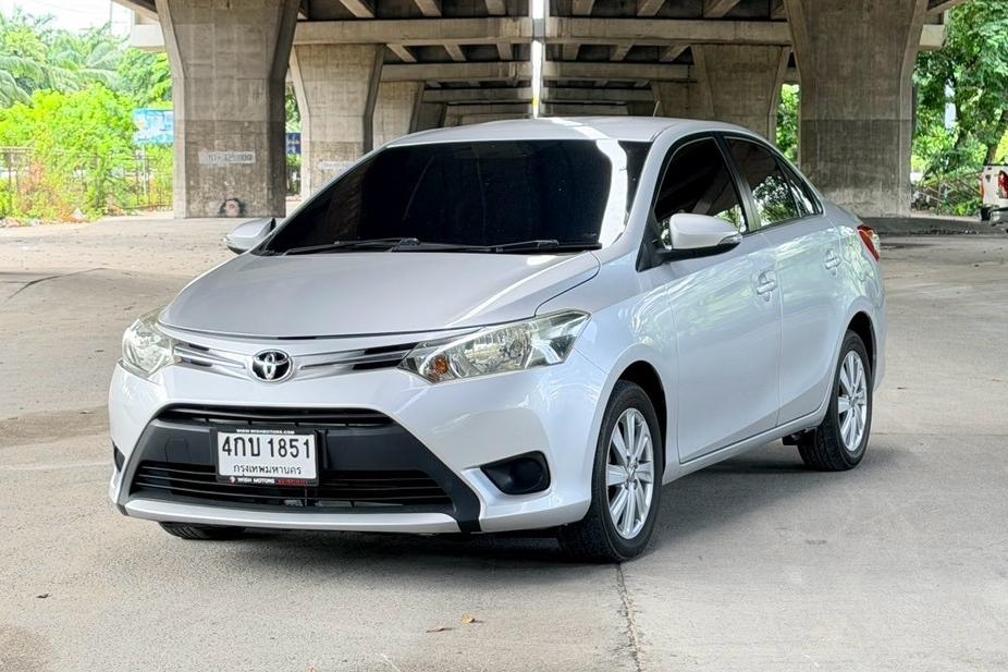 2015 Toyota Vios 1.5 E AT รถสวย พร้อมใช้งาน