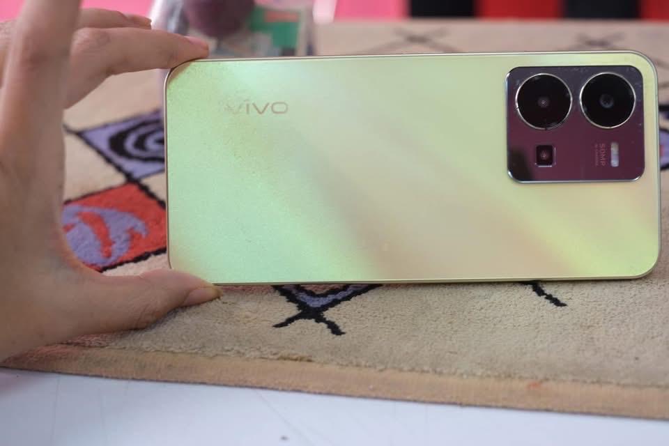 Vivo Y35 สภาพนางฟ้า 2