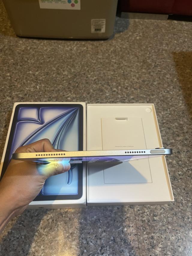 ขายiPadAir6 M2 สีBlue128กิ๊กสูนTrueยกกล่องอีมี่ตรงไร้รอยตกใช้งานดีทุกๆฟังชั่นถูกมากกกก