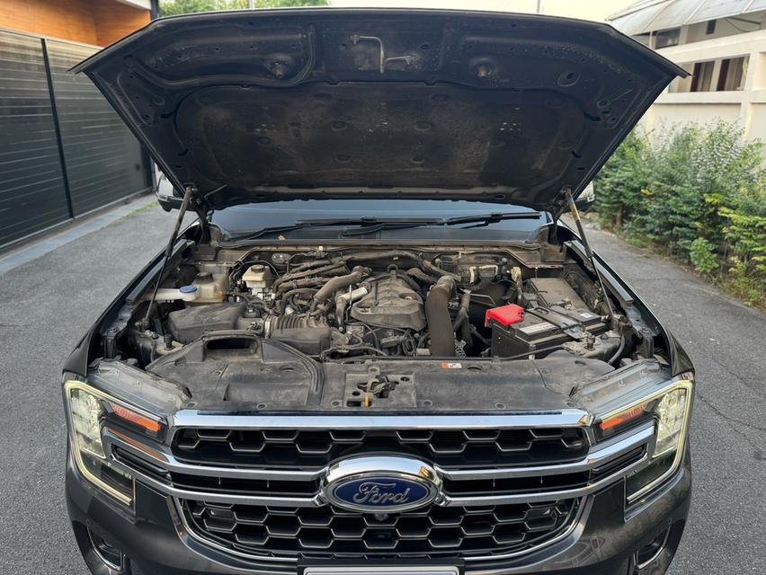 FORD EVEREST Y23 Wagon 4dr Titanium 7st Auto 2 WD 2.0DTTi (Bi-Turbo) 10sp สีเทาดำ 8