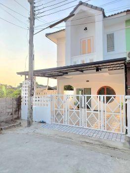 ขาย ทาวน์โฮม หมู่บ้าน KC2 85 ตรม. 22.5 ตร.วา บ้านสวย Renovate เรียบร้อยพร้อมยื่นBank 1