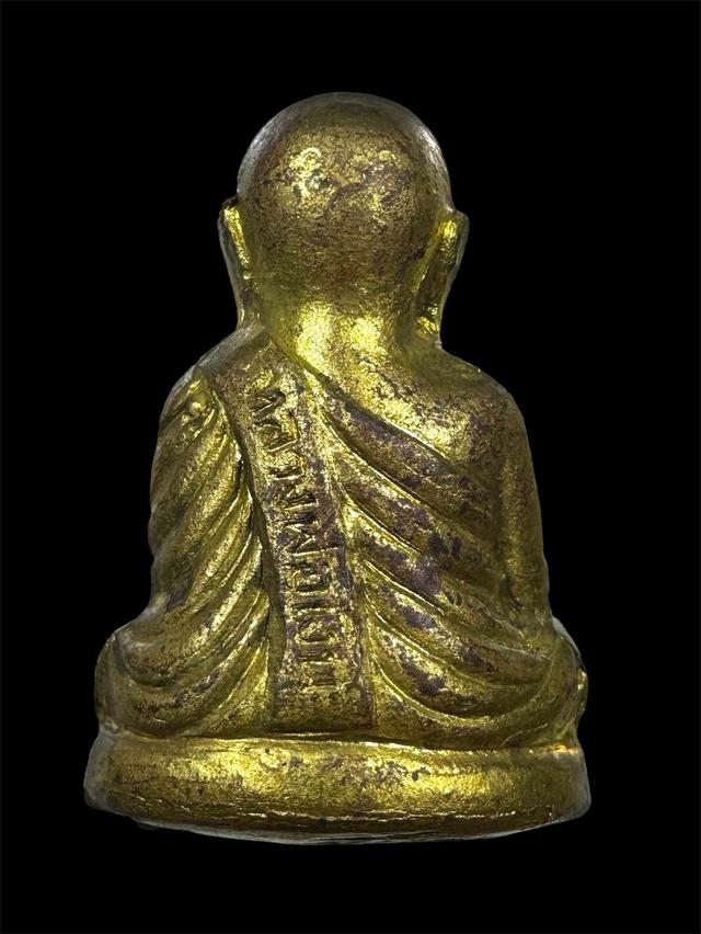 หลวงพ่อเงิน ปี37  3