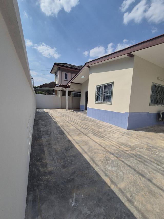 บ้านเช่า 4 ห้องนอน รามอินทรา 13 ใกล้รถไฟฟ้า สายสีชมพู 5