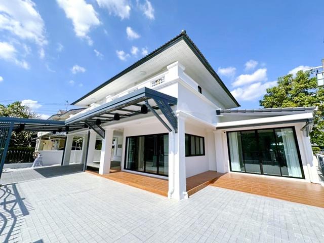 รามคำแหง160-166 RIS Inter Sch.2.1กม. รถไฟฟ้ามีนพัฒนา 2.8 กม. ให้เช่าคฤหาสน์ ลาดกระบัง 90ตร.วา 4นอน 4น้ำ สนามบินสุวรรณภูม 1