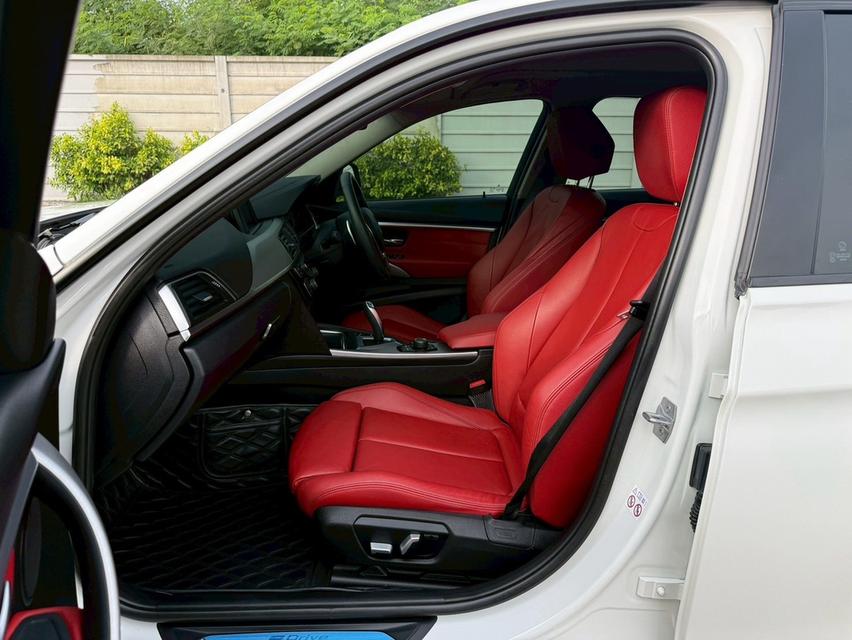 รหัสรถ PBG9999 BMW 330e Plug-in Hybrid ปี 2017 รูปที่ 10