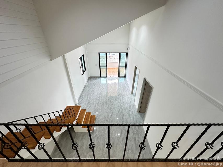 หมู่บ้านแสงอรุณ รามอินทรา 14