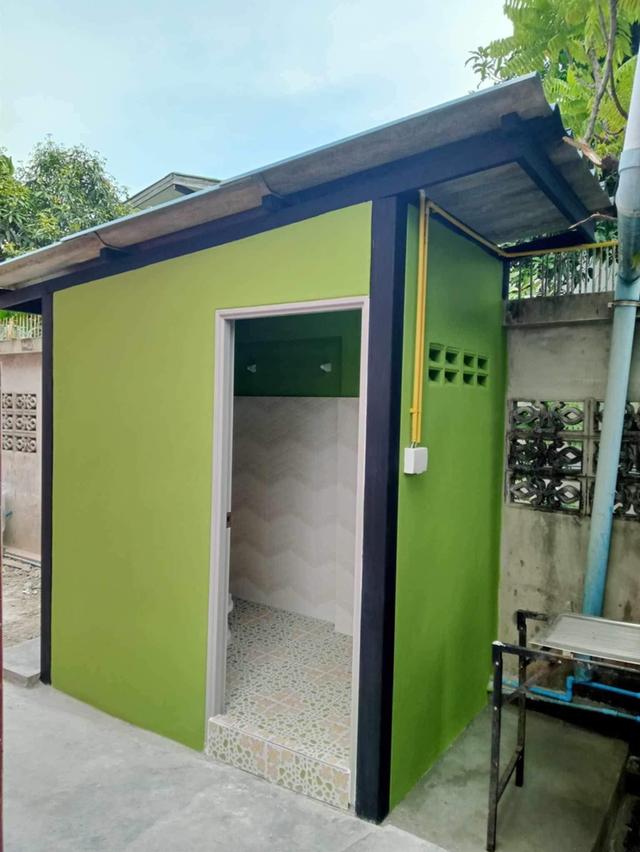 ขายบ้าน2ชั้นพร้อมห้องแถวชั้นเดียว2หลัง8ห้อง 396 ตรว. จอดรถยนต์ได้15-20คัน เจ้าของขายเอง ค่าโอนเจ้าของออกเอง 16
