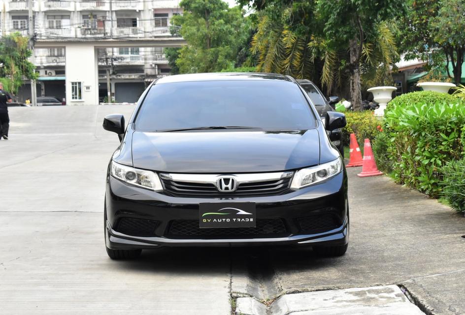 Honda Civic FB 1.8s  เครื่องยนต์: เบนซิน เกียร์:AT ปี:2013  2