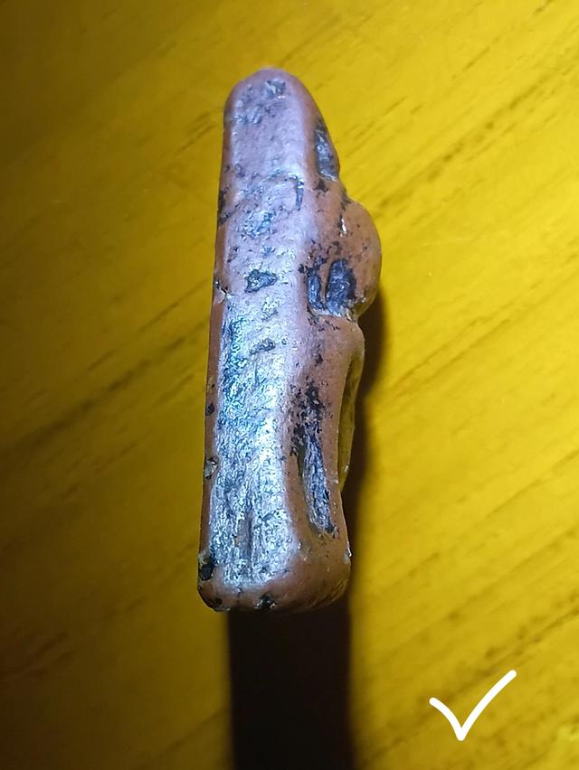 พระกรวัดุนางพญาเข่าตรงมือจับเข่าและนางพญากรุวังมะสะเข่าใหญ่มีจุดพิมพ์นิยม รูปย่อยที่ 4