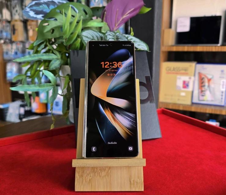 ส่งต่อ Samsung Galaxy Z Fold 4 เครื่องสวยมือ 2 3