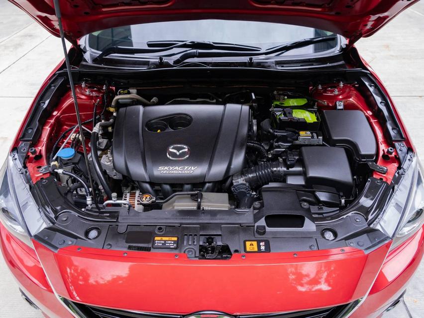 Mazda 3 2.0 S Sedan ปีจด 2017เข้าศูนย์ทุกระยะ ⭐ ดาวน์ 0% รูปที่ 11
