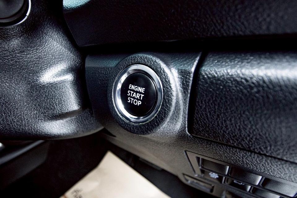 รหัสรถ 1D372 FORTUNER 2.4 V 2019 8