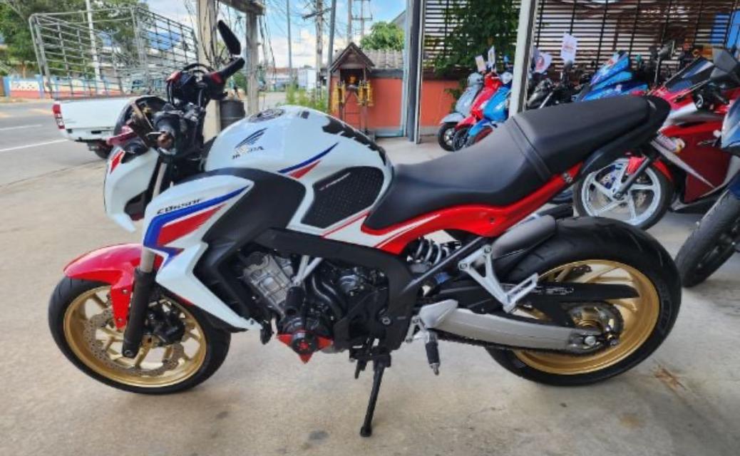 ปล่อย HONDA CB650F 2015 2