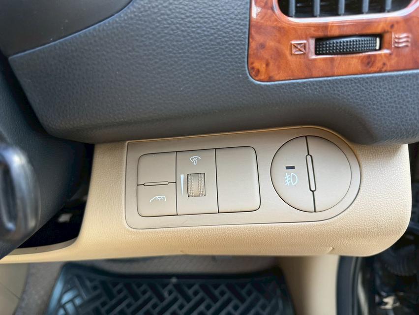 Hyundai H-1 รถสวยพร้อมใช้งาน 14