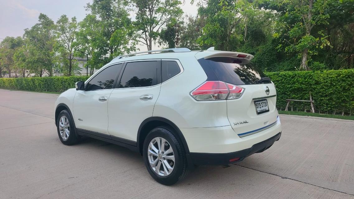 2016 Nissan X-Trail 2.0 (ปี 14-20) V Hybrid 4WD SUV   12