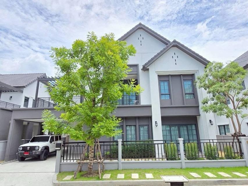 Centro Bangna | 4BR Elegant Home for Rent– 303 sqm | Fully Furnished | Near Mega Bangna & Expressway | Perfect for Execu 1