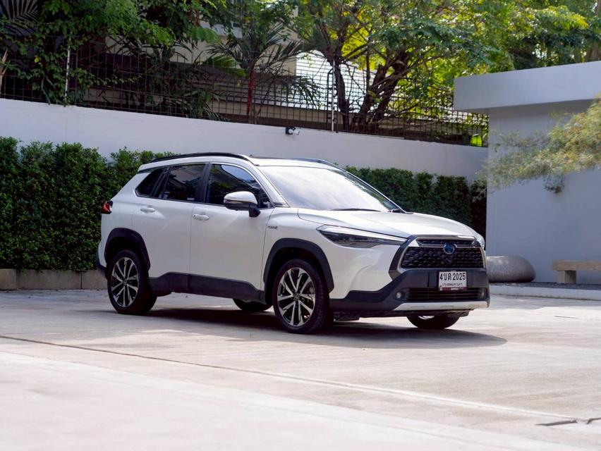 Toyota Cross 1.8 Hybrid Premium ปี 2023 จด 2025