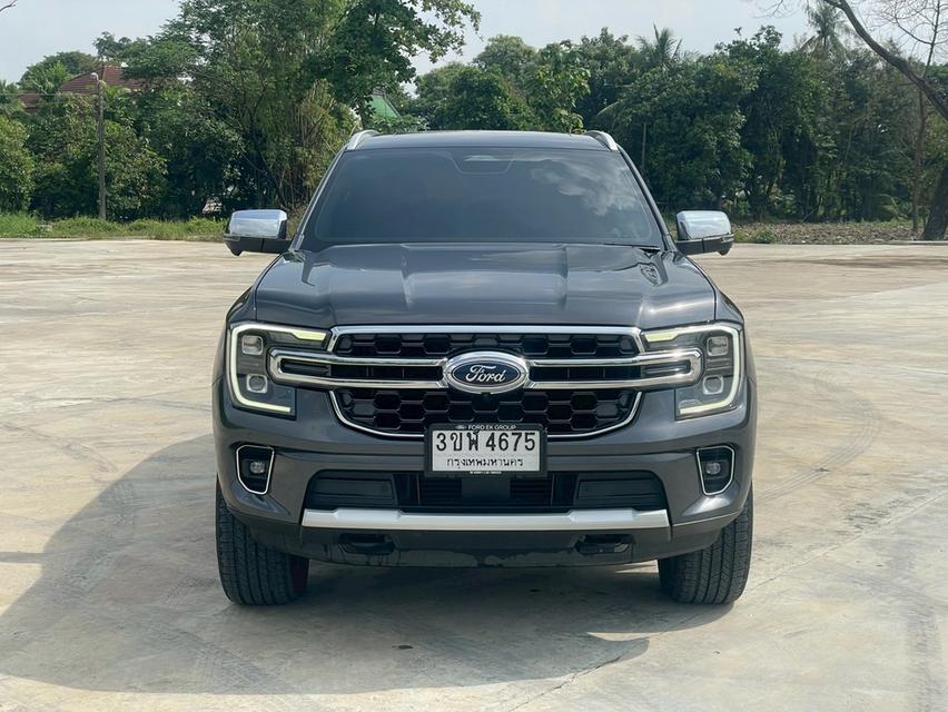 FORD EVEREST Y22 a 23 Wagon 4dr Titanium+7stAuto 4WD 2.0DTTi (Bi-Turbo) 10sp สีเทาดำ  4