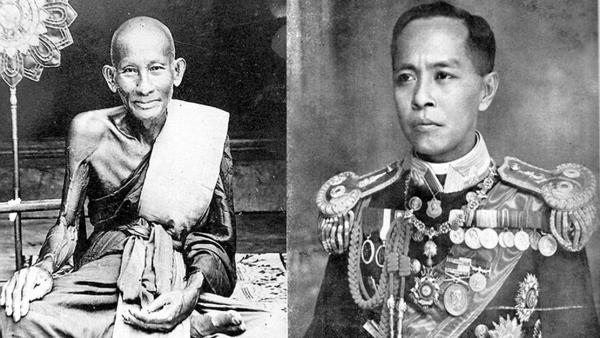 หลวงปู่ศุขหลังกรมหลวงชุมพร เนื้อไม้แกะ วัดปากคลองมะขามเฒ่า จ.ชัยนาท
